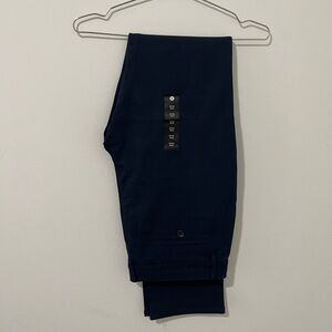 True classic slim Chino pants